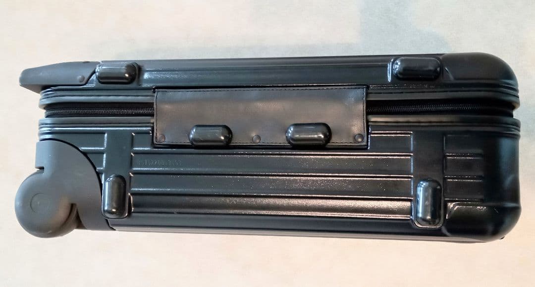 RIMOWA リモワ SALSA サルサ マッドブラック35L 2輪