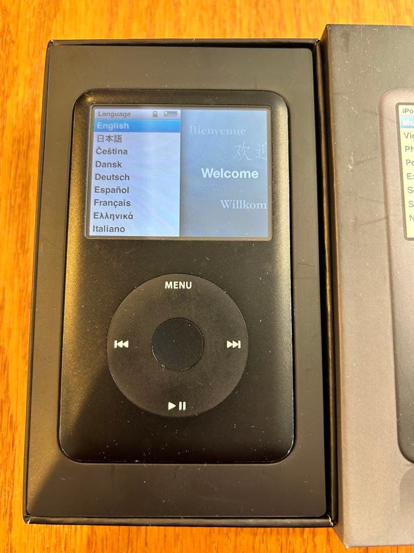 【第6世代】Apple iPod Classic 80GB MB147J/A