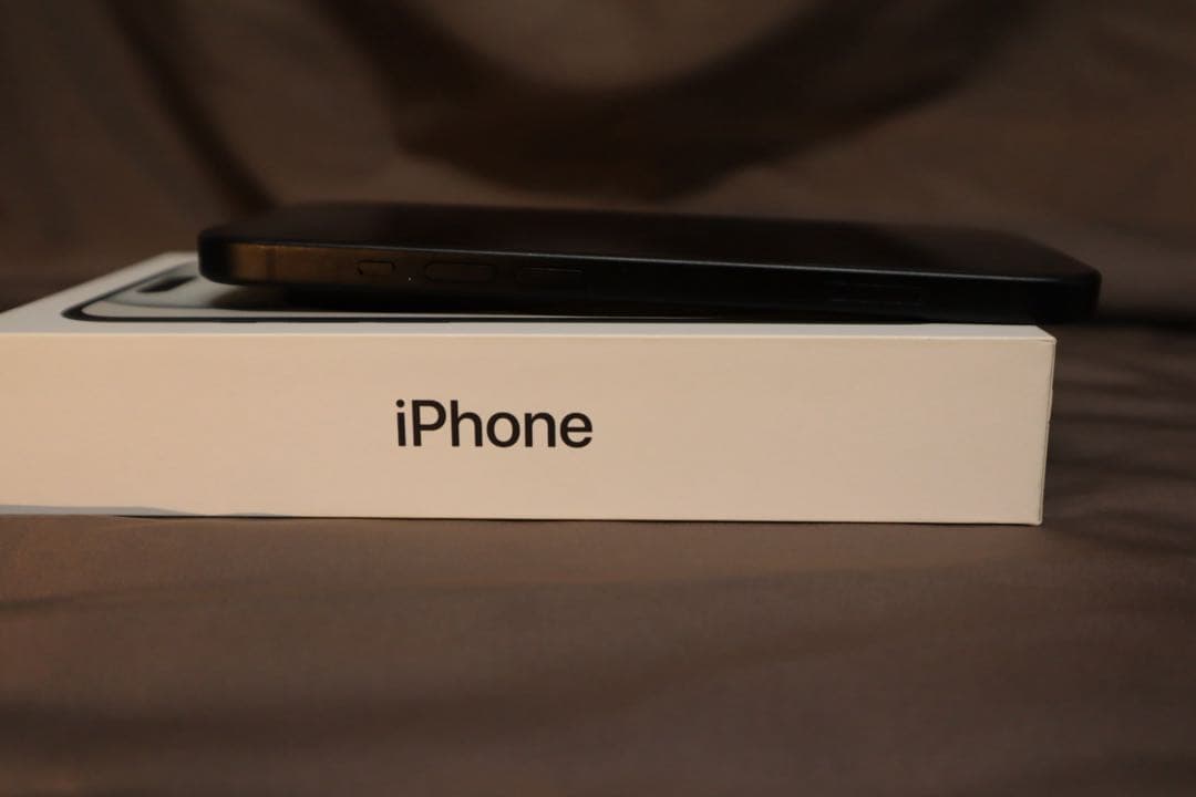 iPhone15 128GB ブラック SIMフリー 美品 バッテリー88%