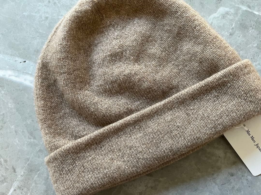 タグ付き　マックスマーラ　MaxMara カシミヤ　ニット帽