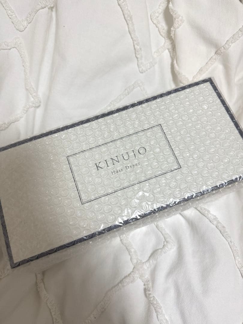 キヌージョ 絹女 ドライヤー ホワイト