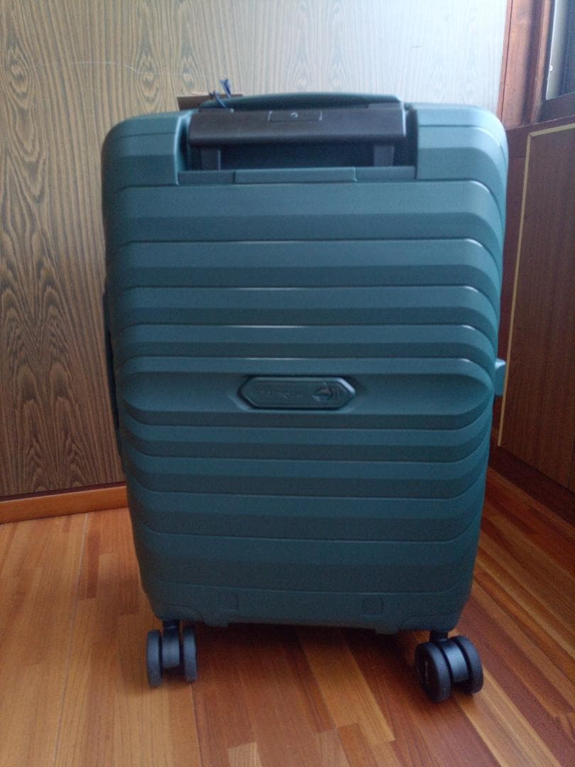 samsonite octolite neo スーツケース Sサイズグリーン