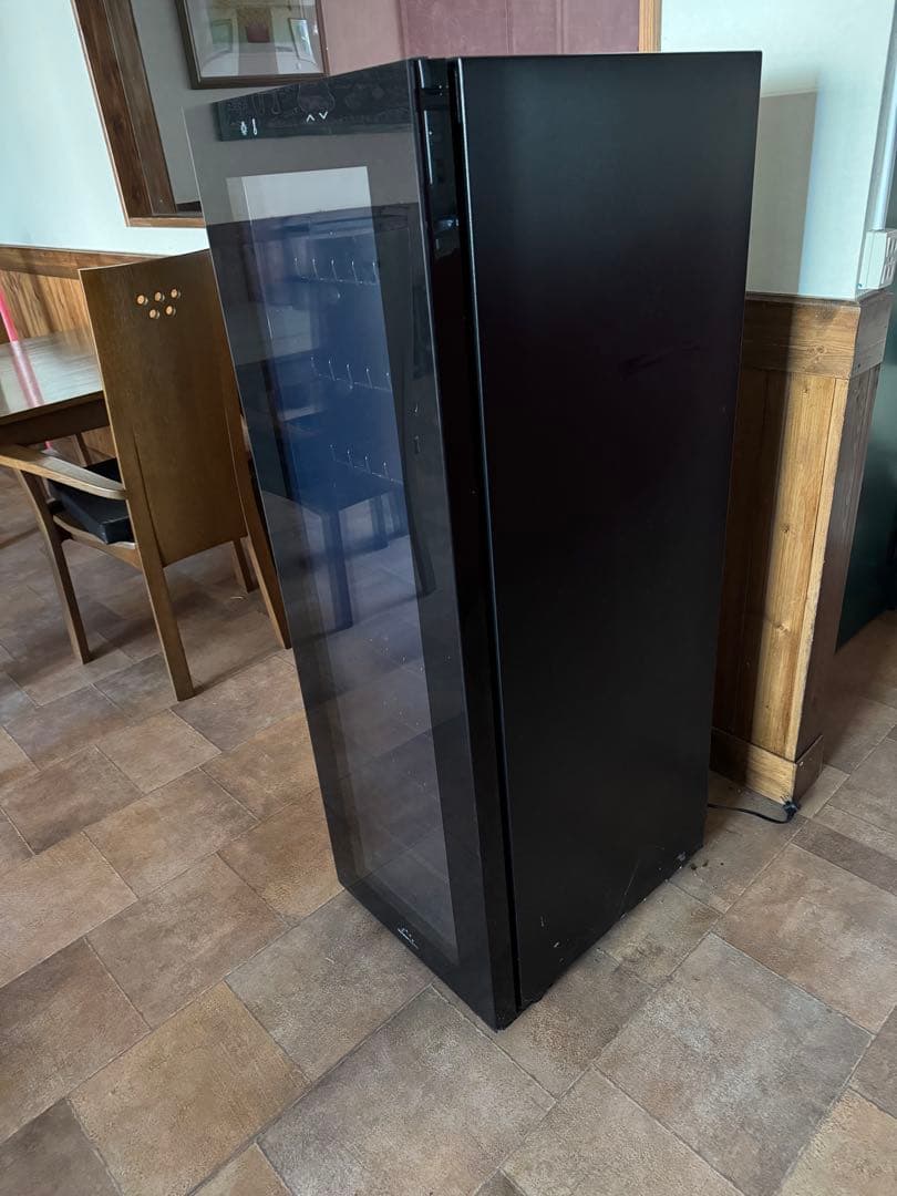 【美品ワインセラー】上下2室個別温度設定フォルスタージャパFJN-105G BK