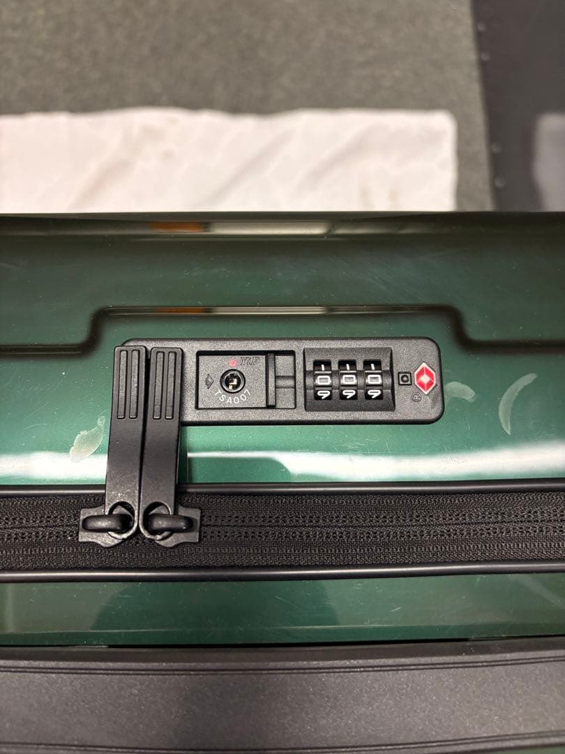 ゼロハリバートン　ZRP-ZX Check-In-S （５３L）　グリーン　美品