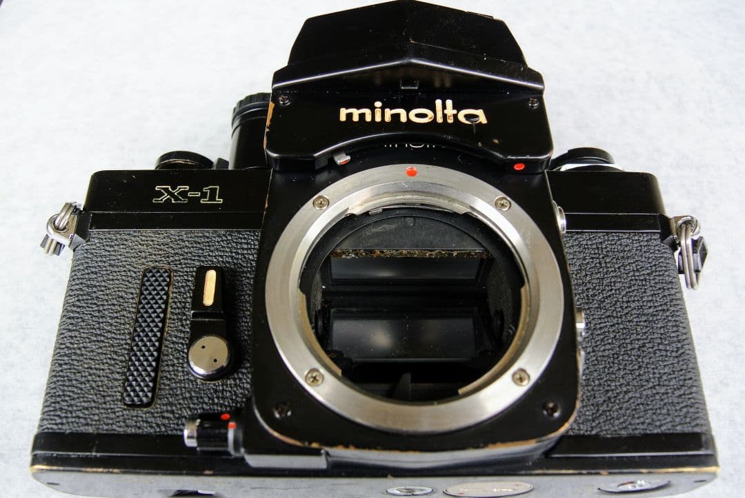 Minolta X-1 ボディのみ　ジャンク品