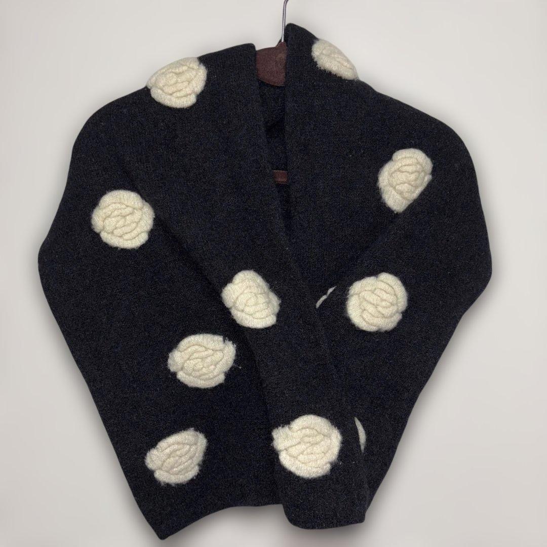 CHANEL マフラー　カメリア