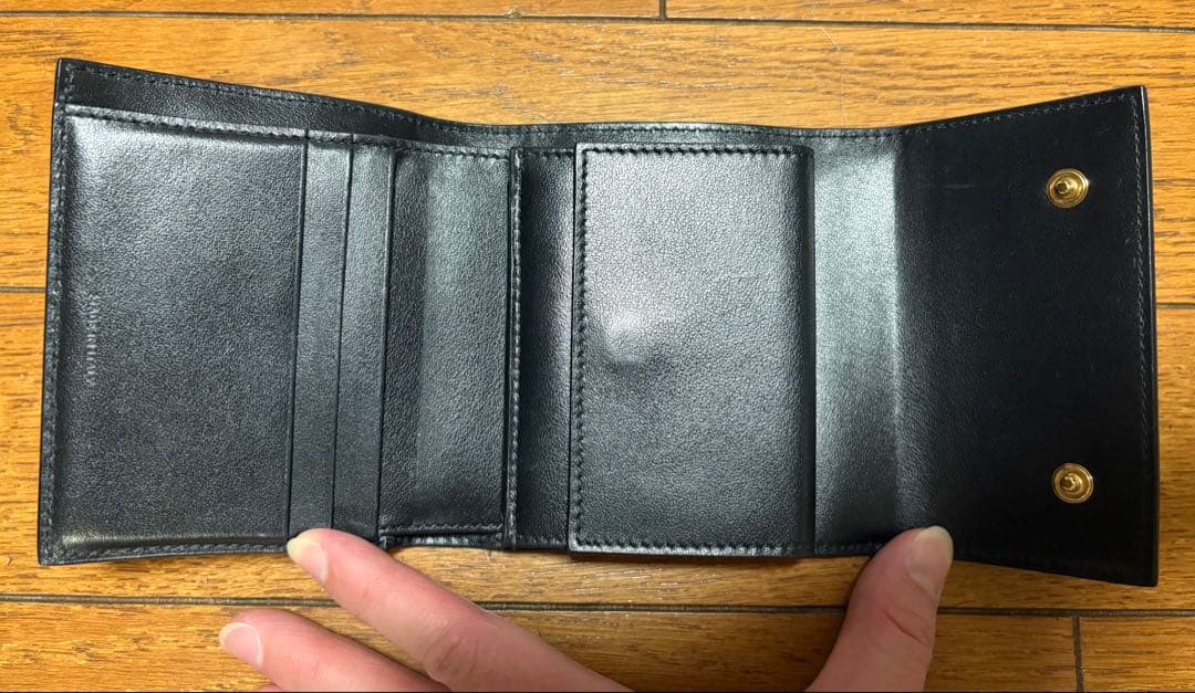 CELINE ブラックレザー三つ折り財布