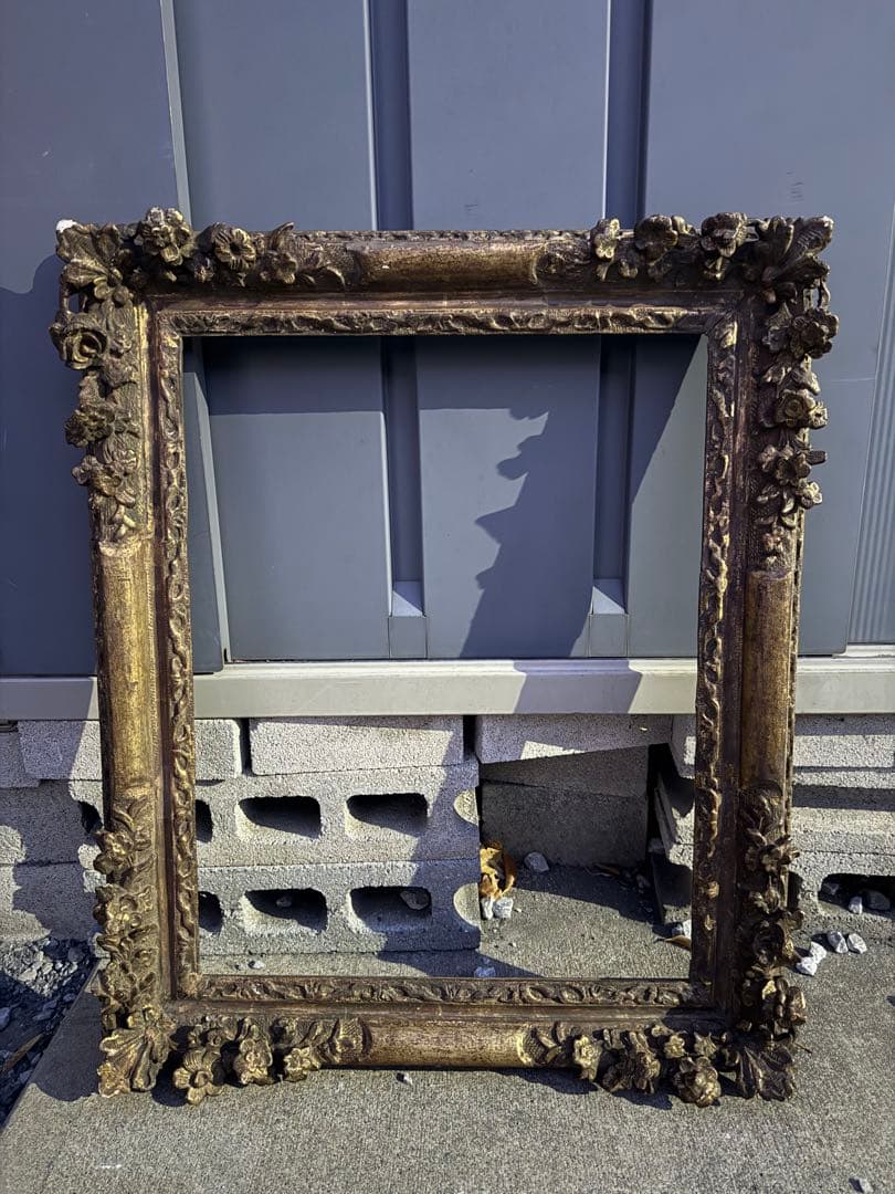 希少　18世紀フランスアンティーク調　漆金彫刻付き木製油彩額縁　P10サイズ