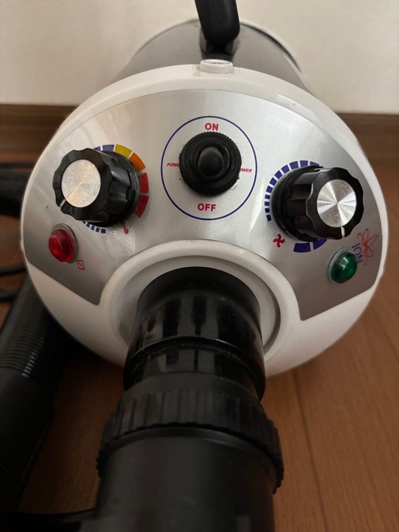 ペット用ドライヤー　メガブロー