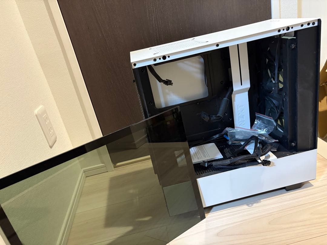 NZXT h510 Elite + Corsair RM850x 電源ユニット