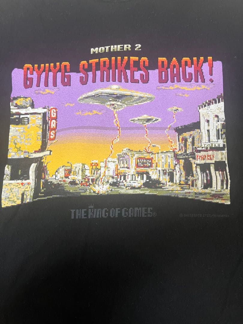 ほぼ日　MOTHER 2 GYIGY STRIKES BACK! Tシャツ