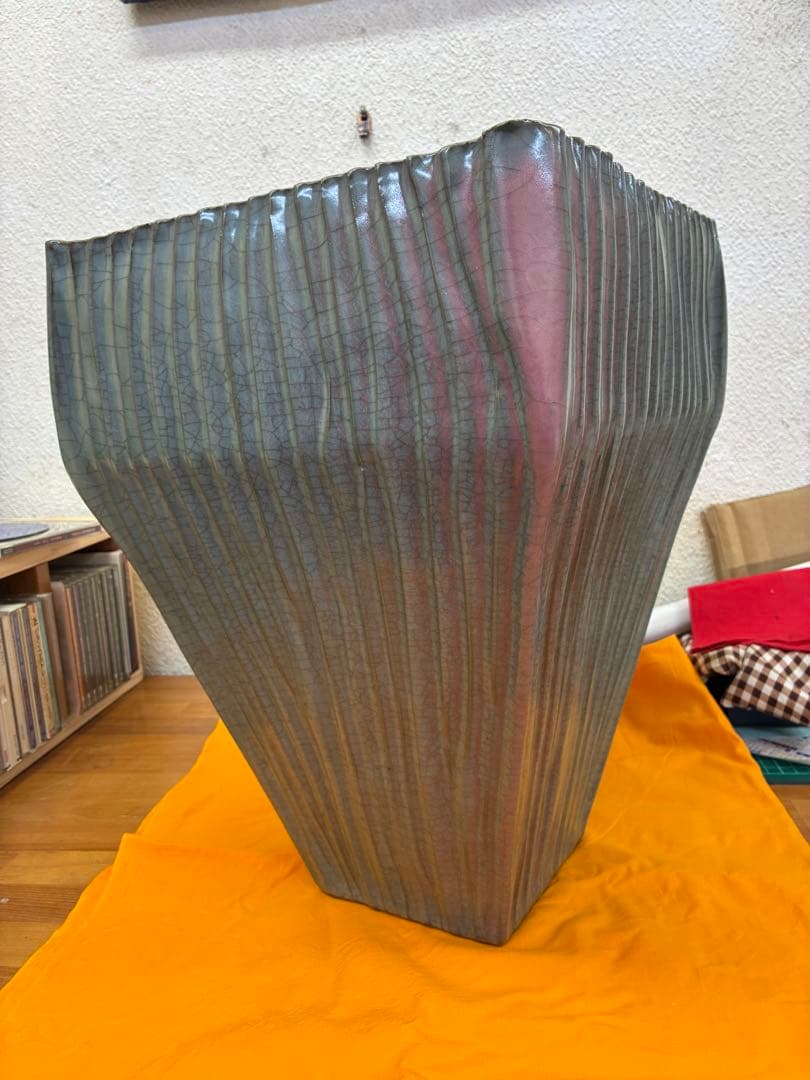 中島宏　青瓷釉彩壺　共箱・共布■本物保証■　最上位作　人間国宝 中島宏