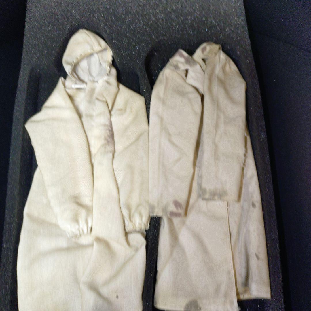 ②BOMTOYS ゾンビ　フィギュア　バイオハザード