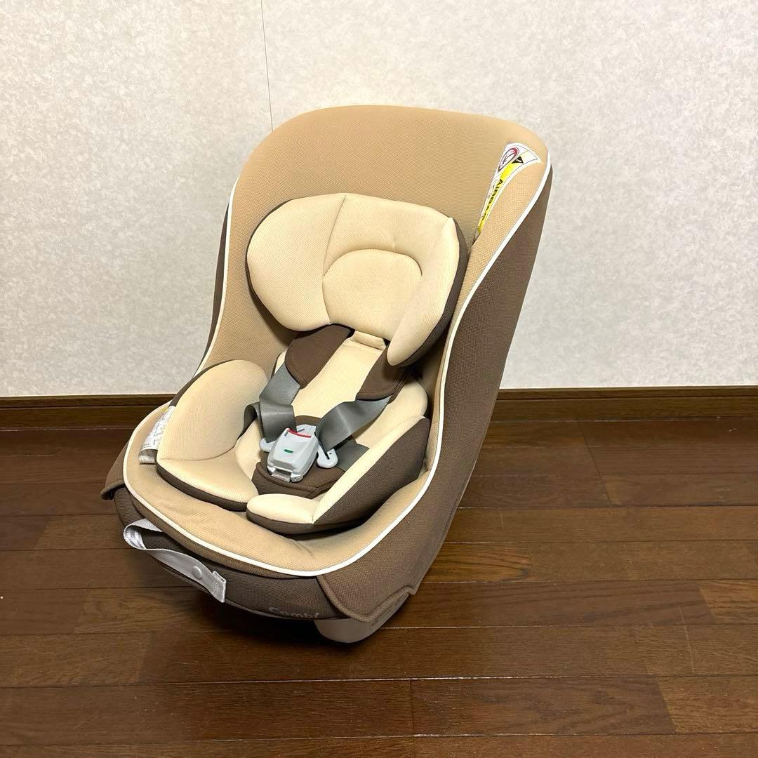 【美品】Combi コンビ コッコロ ヘーゼルナッツ 新生児OK