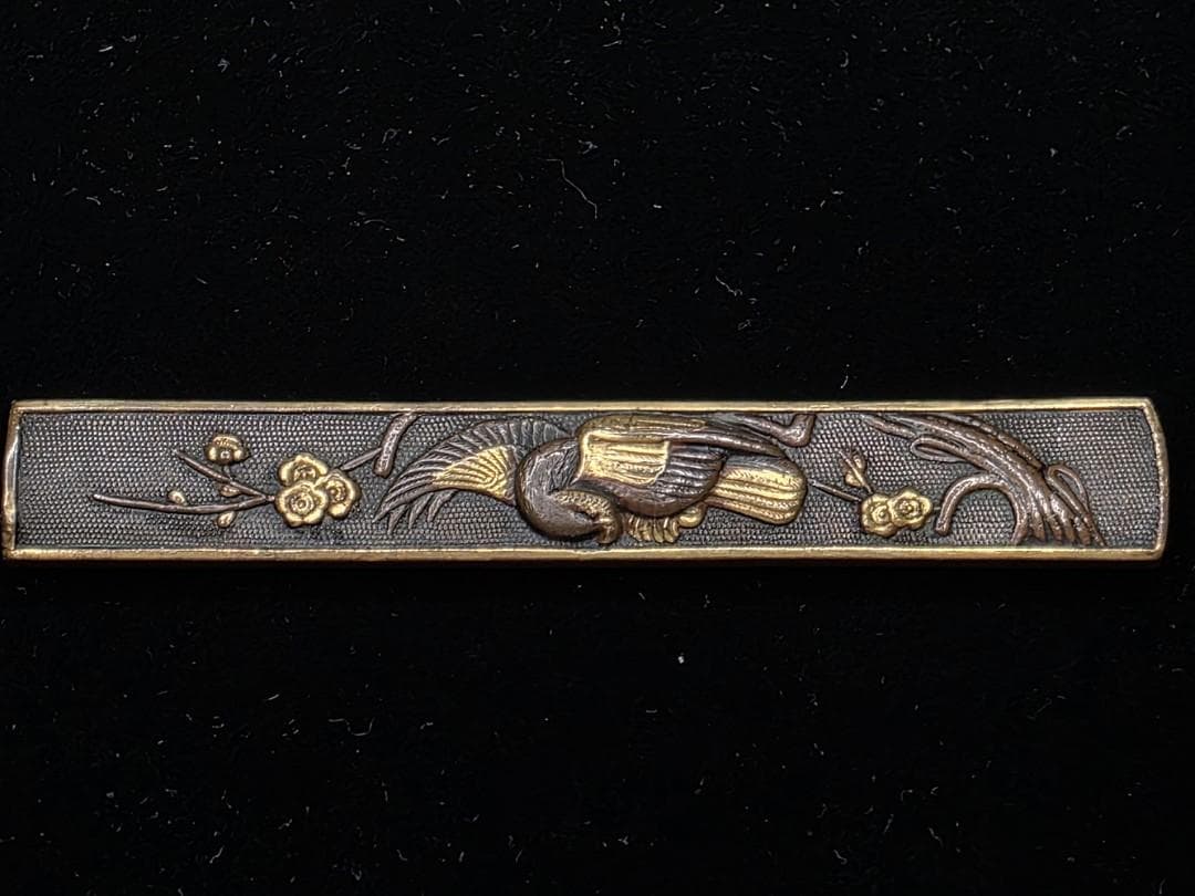 無銘 小柄 赤銅魚子地鳥に梅樹図 日本刀 刀装具 骨董 古美術 江戸時代 時代物