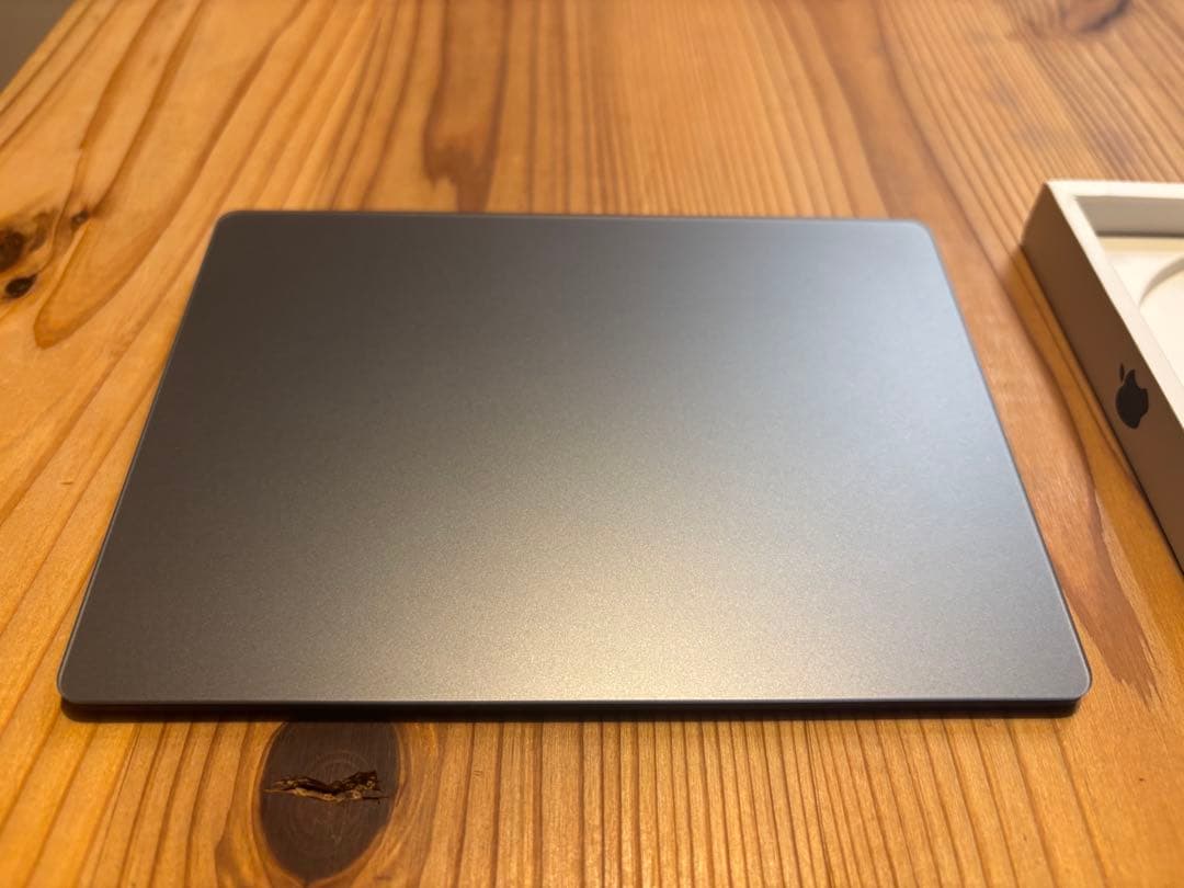 Magic Trackpad2 +c to lightning充電ケーブル2本
