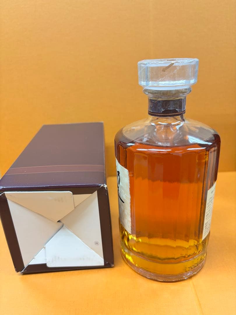 未開栓 サントリ一 響17年 古酒700ml 43% 箱付