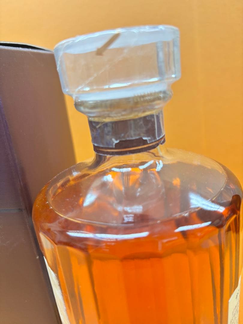 未開栓 サントリ一 響17年 古酒700ml 43% 箱付