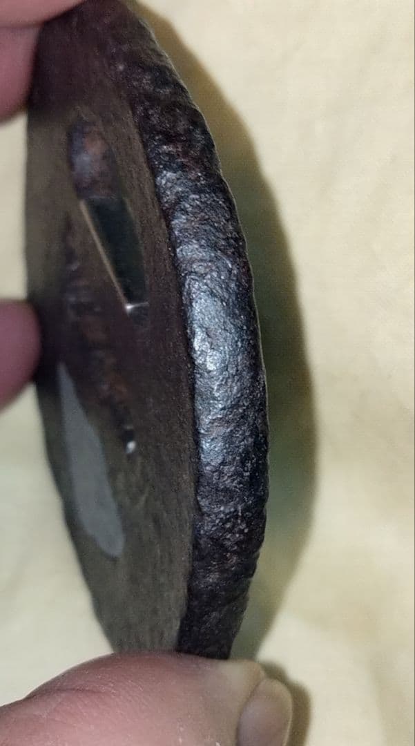 ♦最終価格♦鉄鍔　鐔(笠文図　大野)桃山〜江戸時代　 保存刀装具鑑定書と箱付き