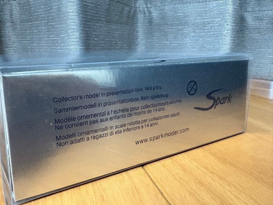 Pagani Zonda R 2007 ミニカー 1/43