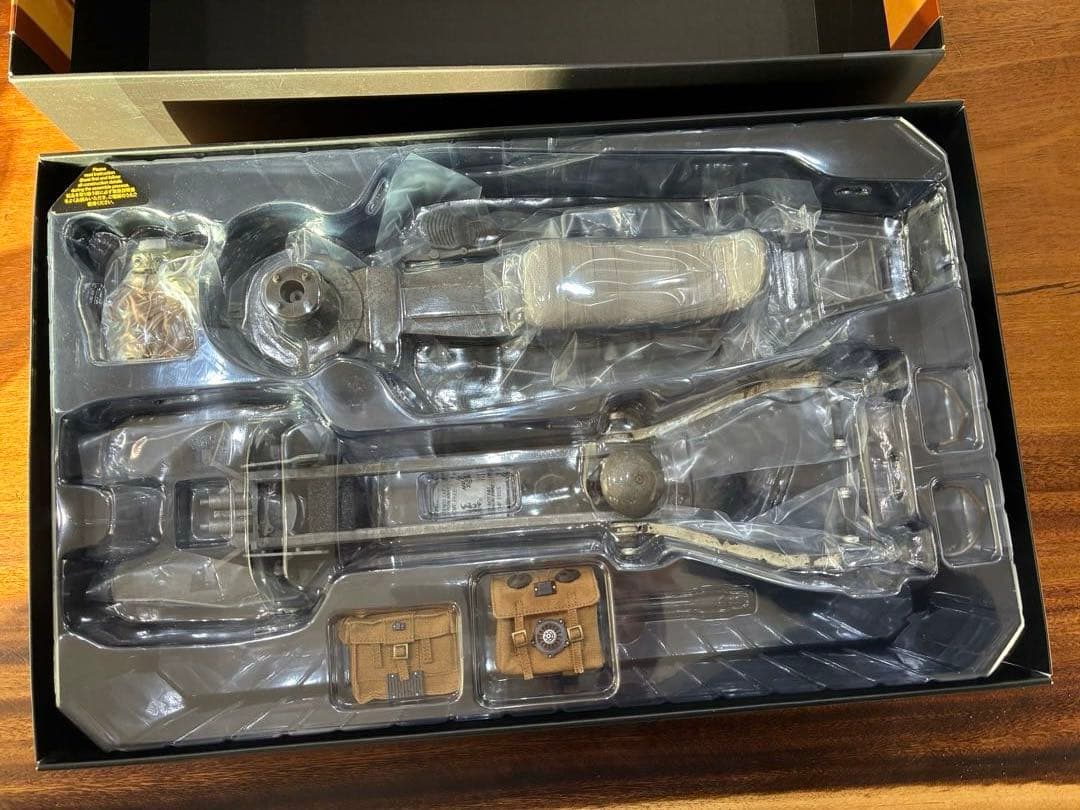 『マンダロリアン』　スウープ・バイク　グローグー付　ビークル