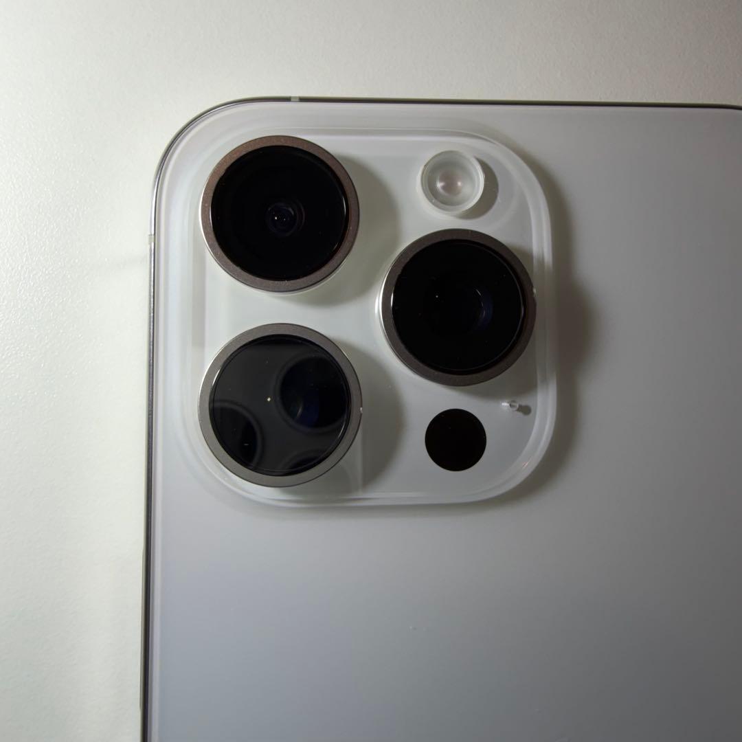 iPhone 15 PRO MAX 256GB SIMフリー ホワイト