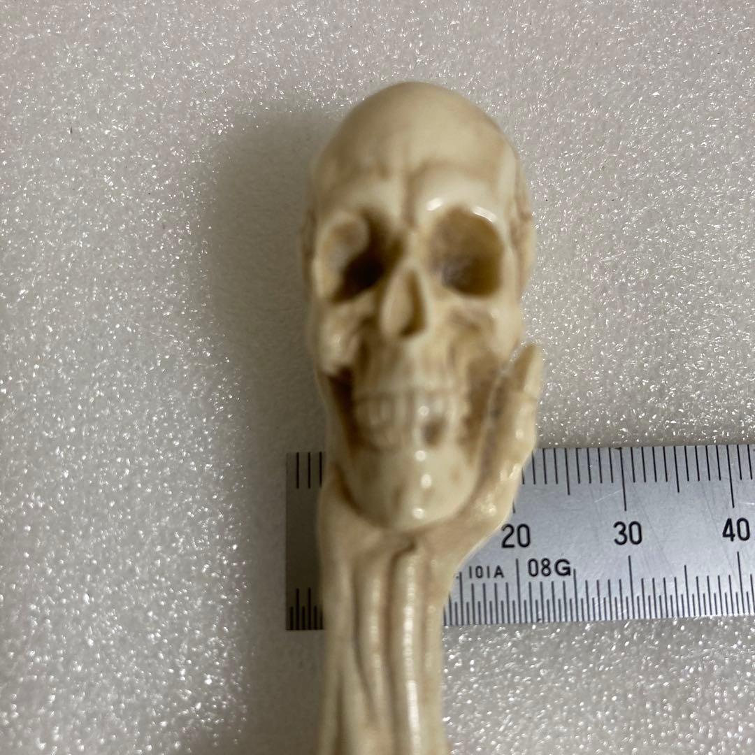 天然素材　アンティーク　髑髏彫刻　根付　置物
