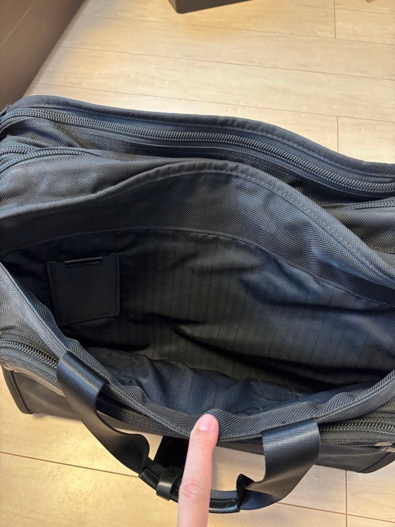 TUMI ビジネスバッグ ブラック　22121DH