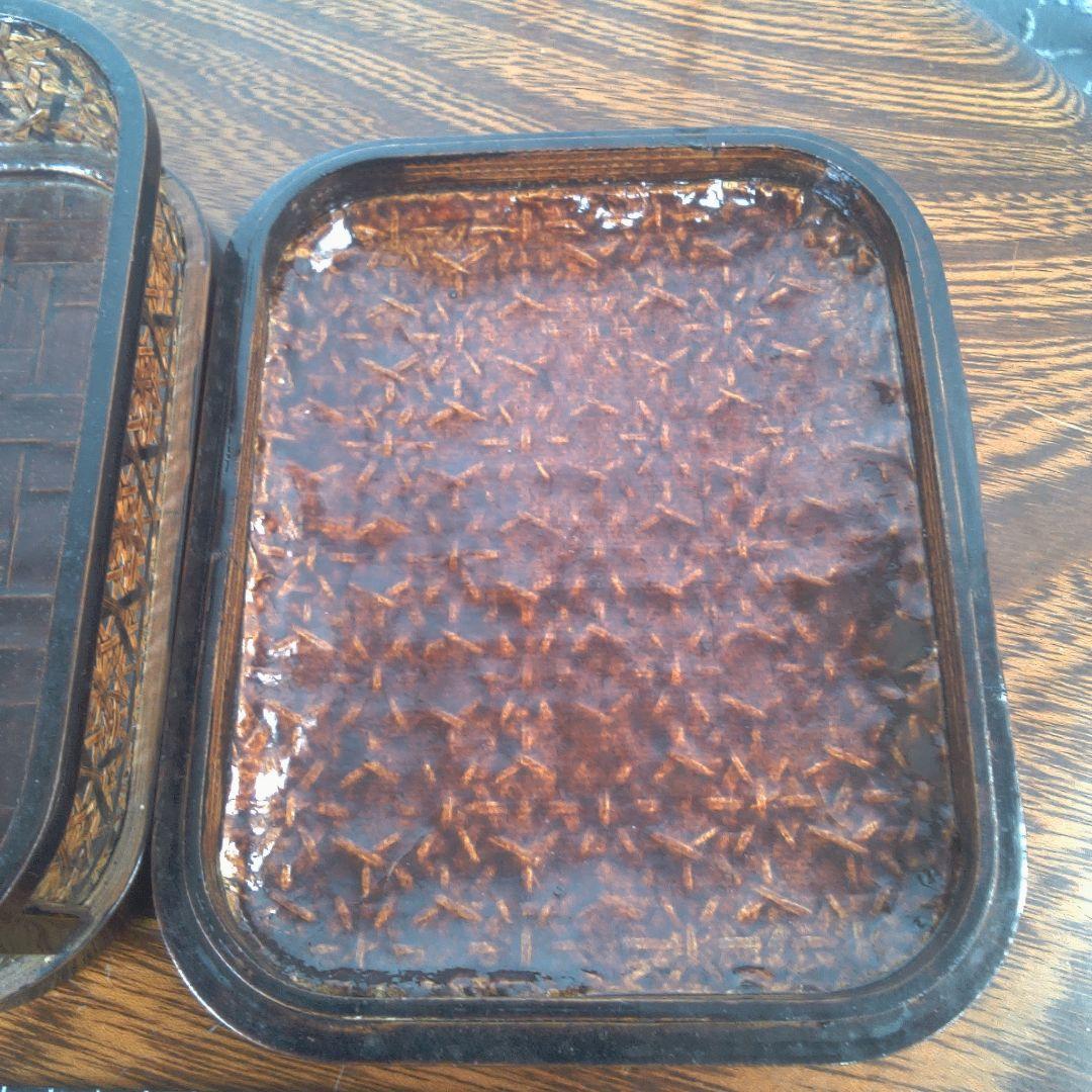 骨董６幾何学模様の木製小物入れ