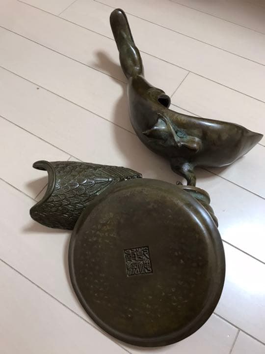 アヒル形薫炉　乾隆年製　貴重　本物保証