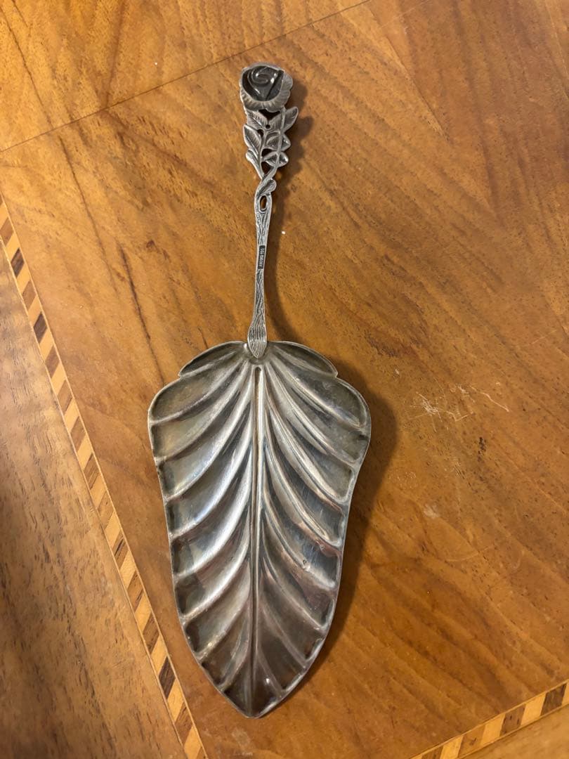 ヴィンテージ ANTIKO(ドイツ) ヒルデスハイム　ローズ ケーキサーバー