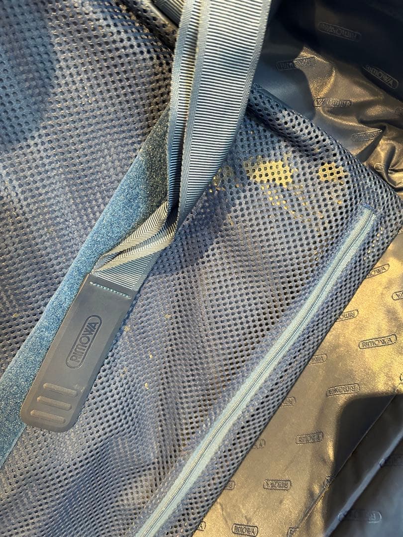 リモワ トパーズ スポーツ　923.75.00.4　89リットル　4輪