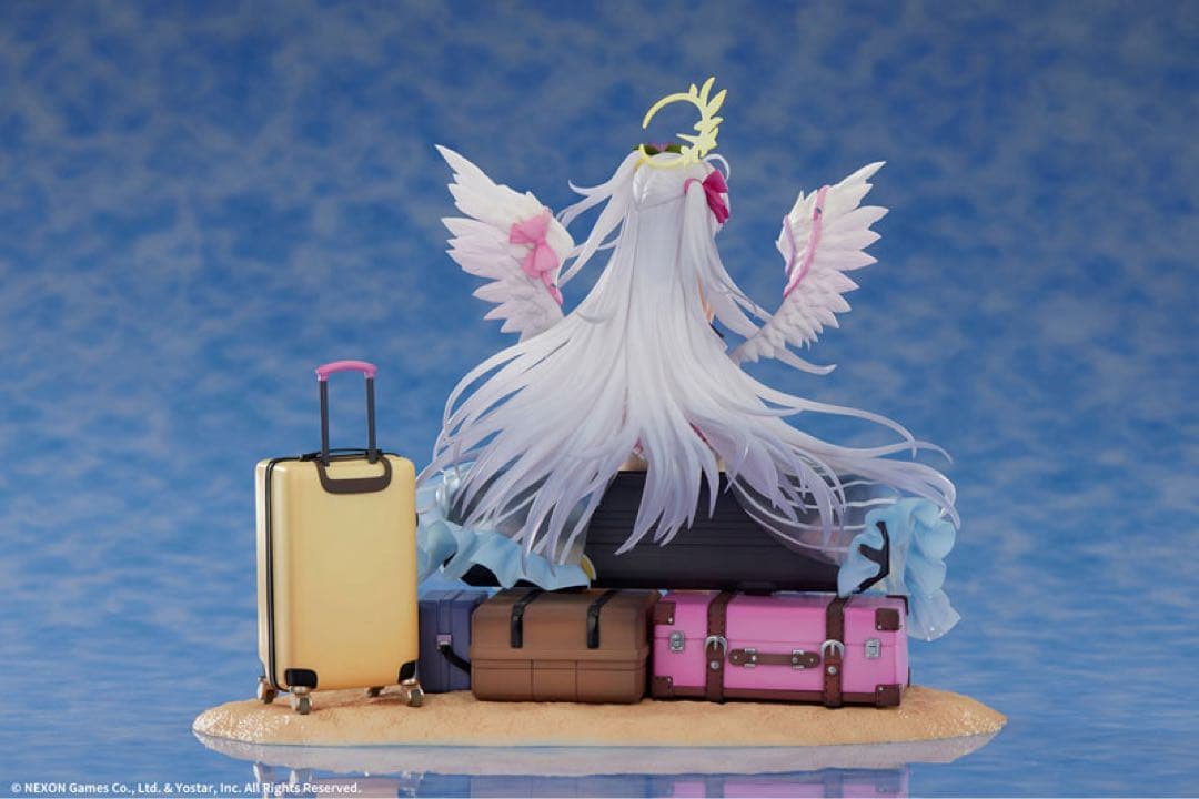 【新品未開封】アズサ 水着 1/7 フィギュア ブルアカ