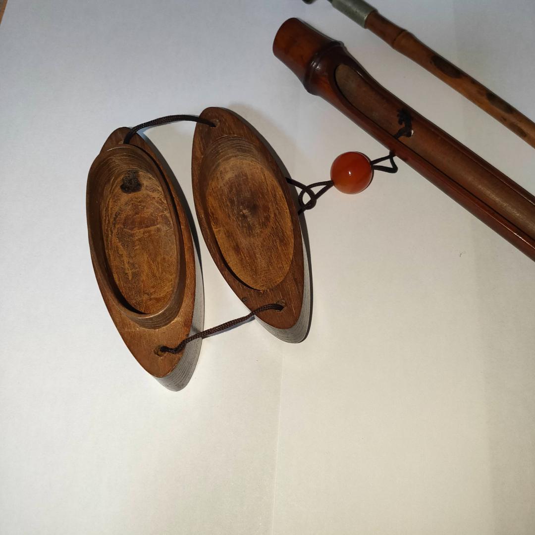 キセル　キセルケース　煙草入れ　古民家　蔵出し　骨董　根付　煙管　煙管入れ　木製