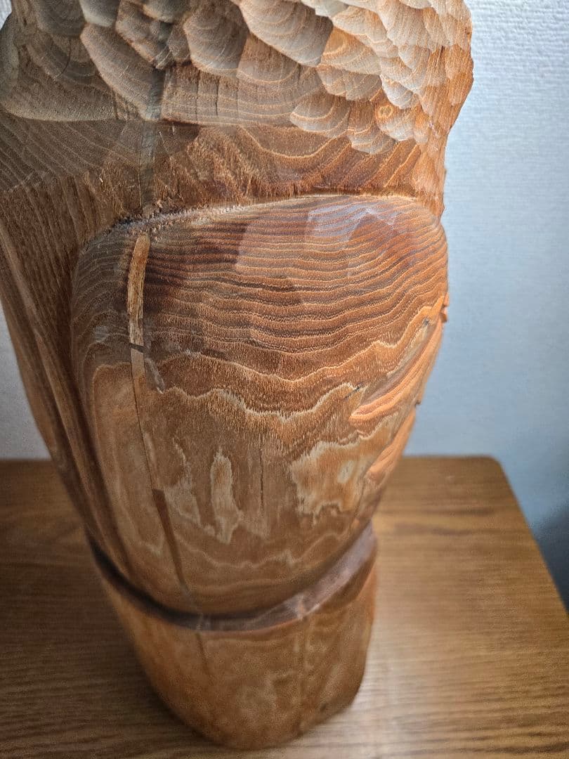 木製一刀彫　フクロウと魚の彫刻　最終値下げ