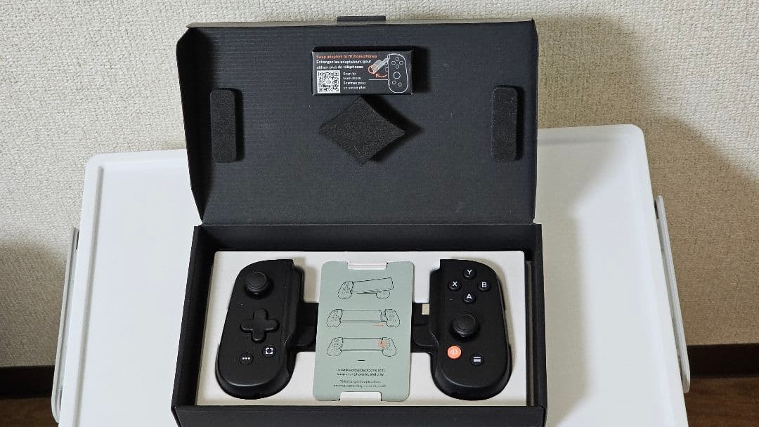 BACKBONE スマホ用ゲームコントローラー