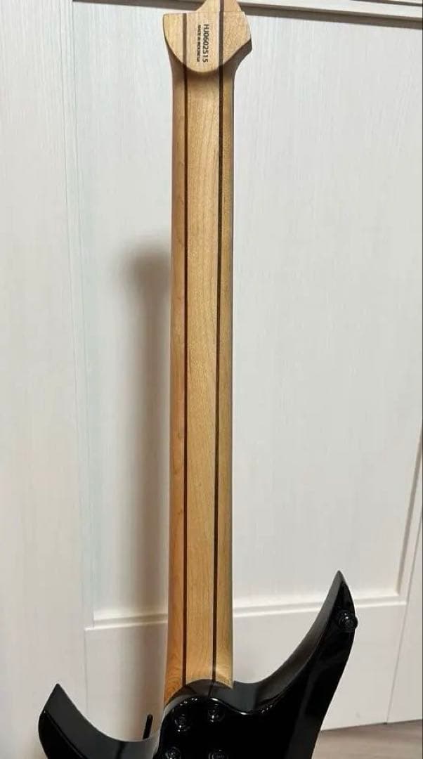 HEX Guitars N700 Transparent Black ヘッドレス