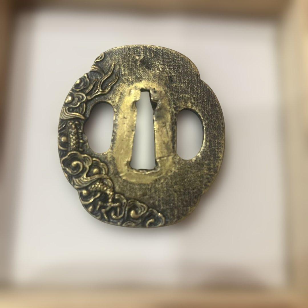 武士彫刻 鉄製刀の鍔2点