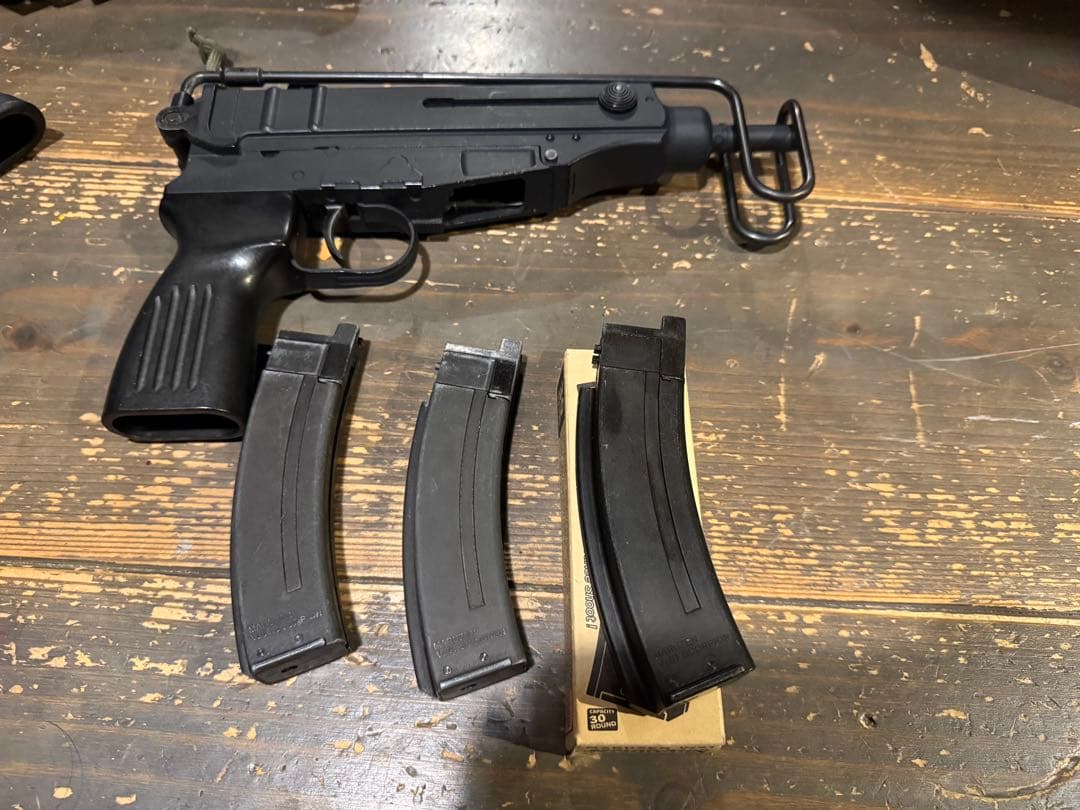 実働　マルゼン　スコーピオン　マガジン3本　ガスブロ