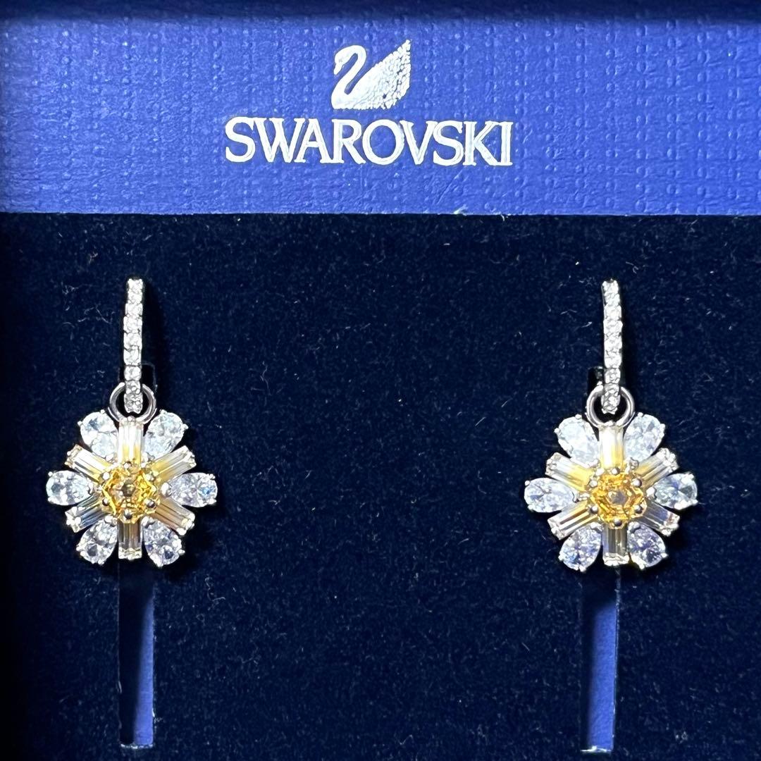 スワロフスキー　ピアス　Idyllia フラワー　イエロー　正規品　新品　箱付