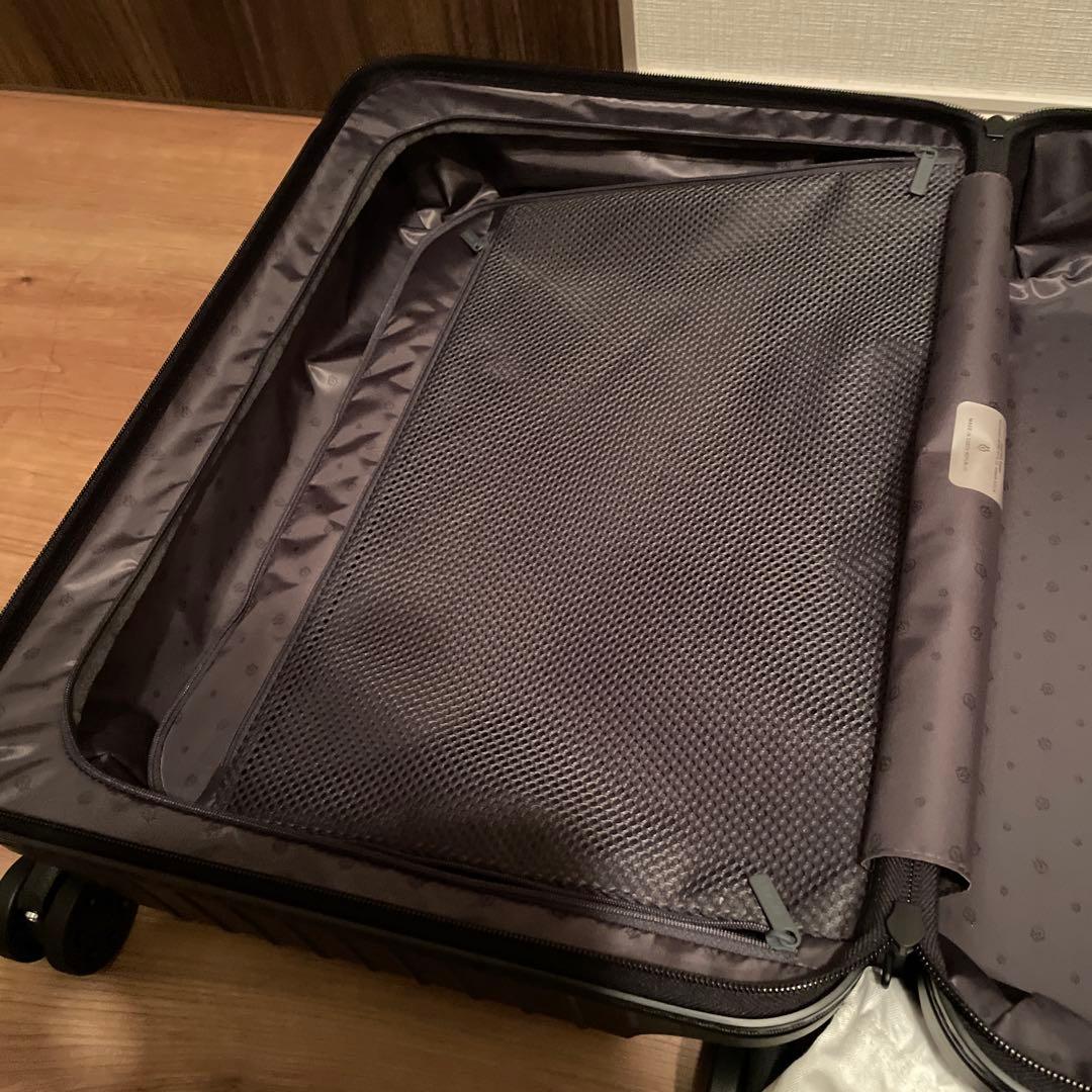 【新品】RIMOWAリモワEssential CABIN 36L