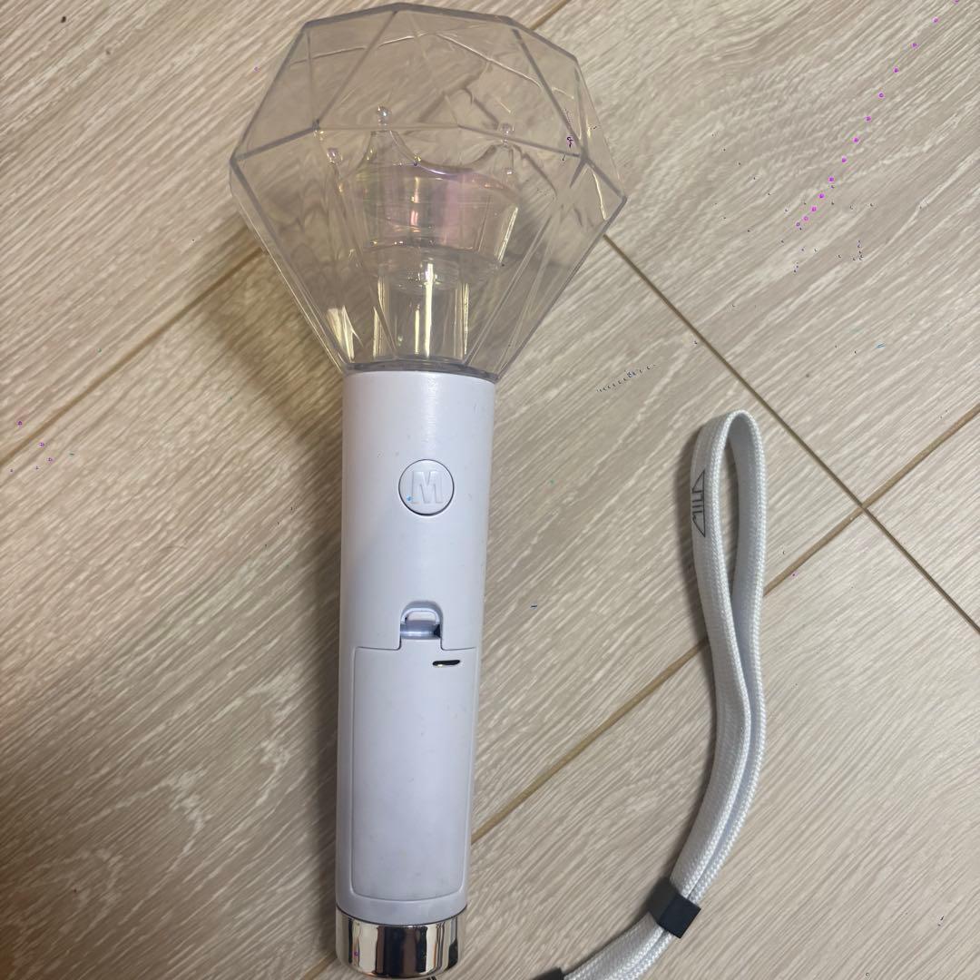 m!lk ミルクラスタル　ペンライト