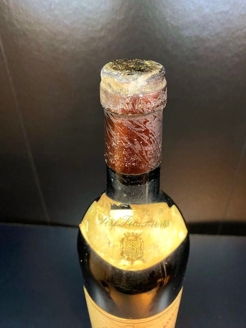 château BEYCHEVELLE シャトー　ベイシュヴェル　1977 赤