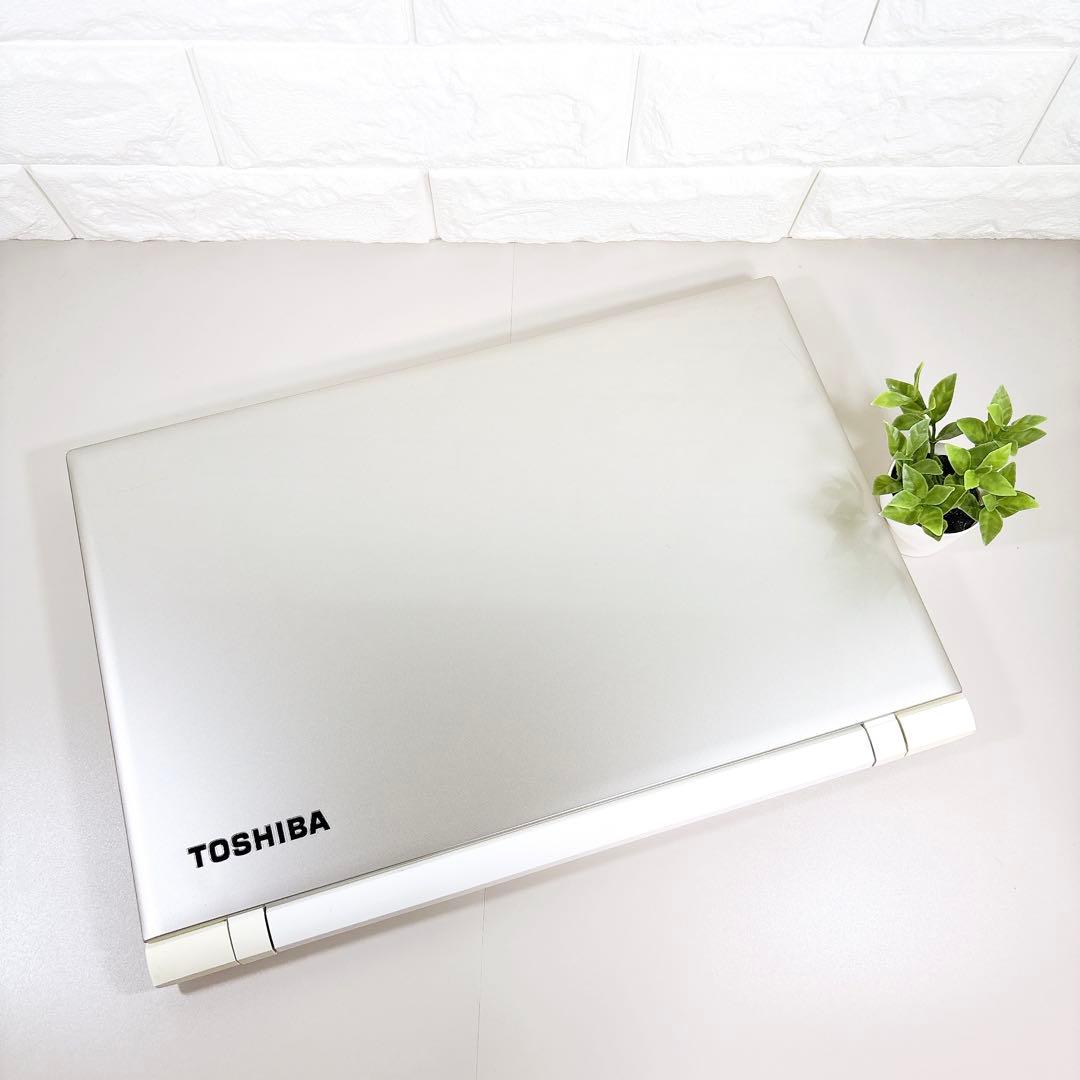 SSDで快適動作✨Core i5 メモリ8GB カメラ ノートパソコン 東芝