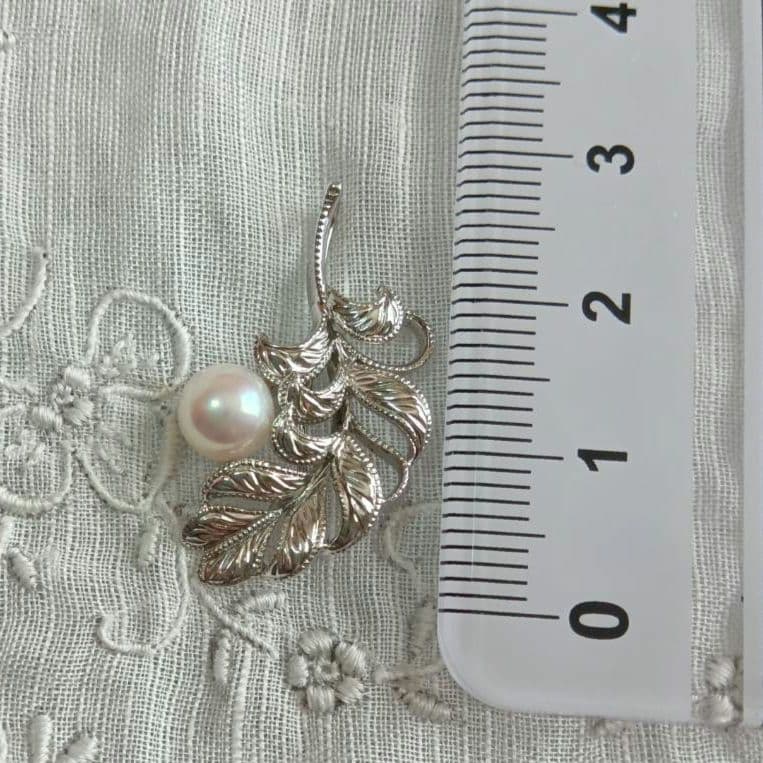 MIKIMOTO　ピンブローチ兼ペンダントトップ