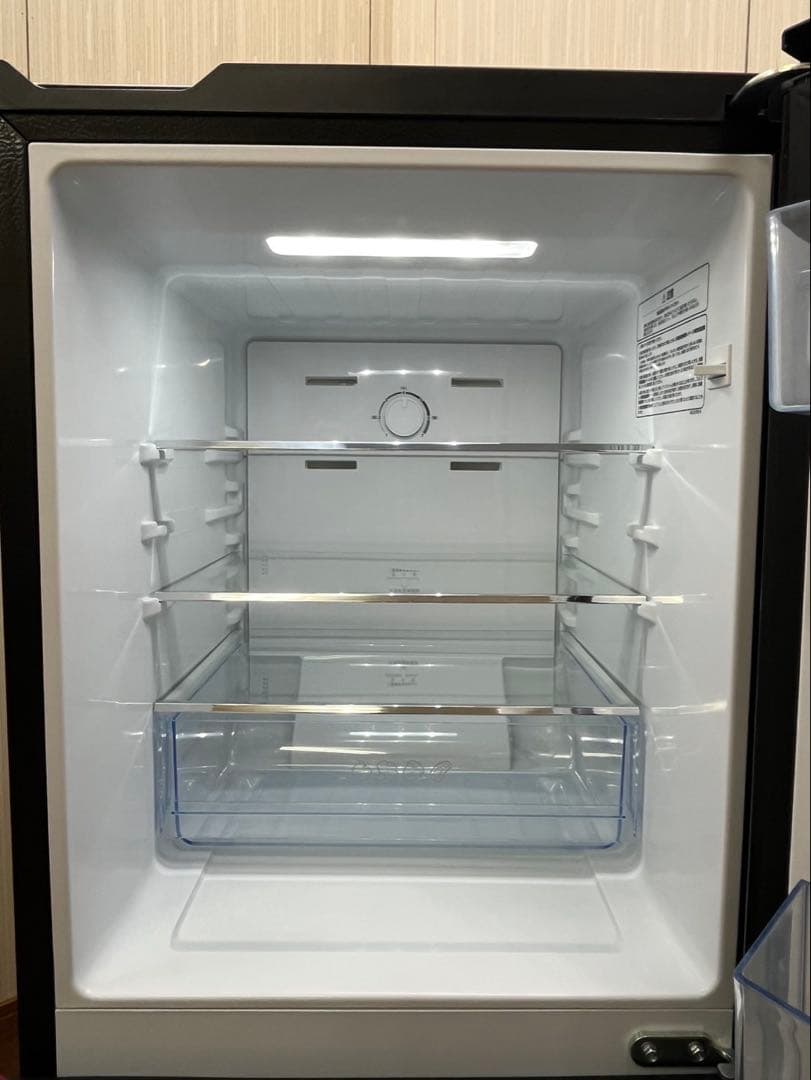 #44 冷蔵庫 Hisense 2023 135L HR-G13C-BR 右開き