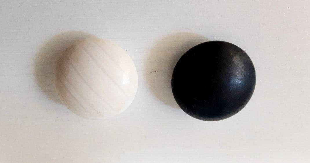 碁盤　碁石　囲碁　本榧