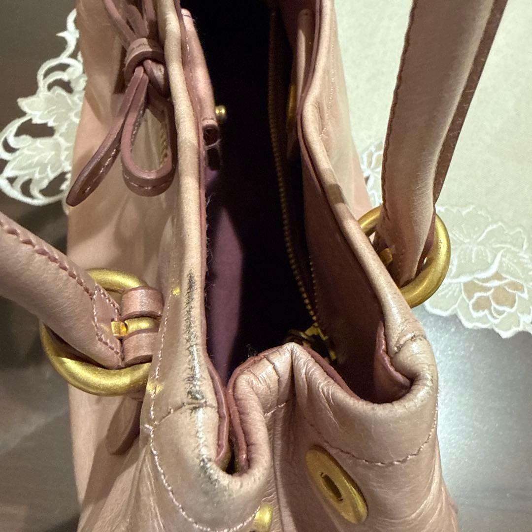 miu miu ピンク ハンドバッグ