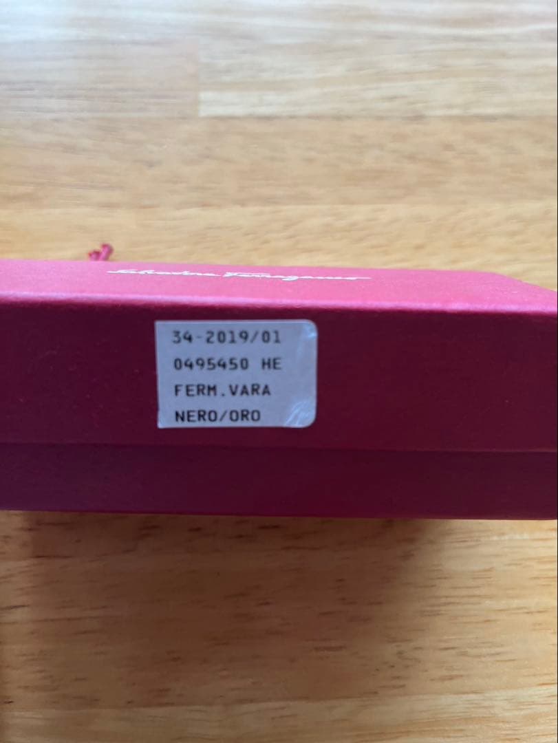 Salvatore Ferragamo バレッタ