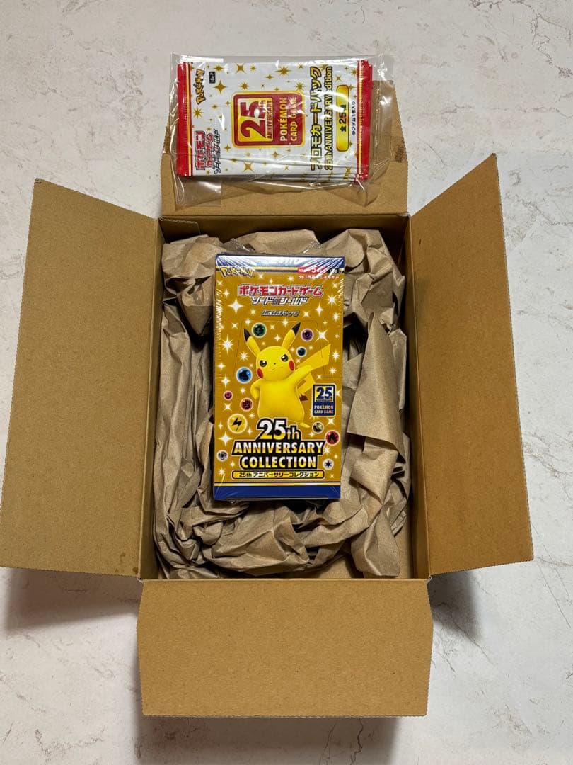 ポケモンカード 25th Anniversary Collectioシュリンク付